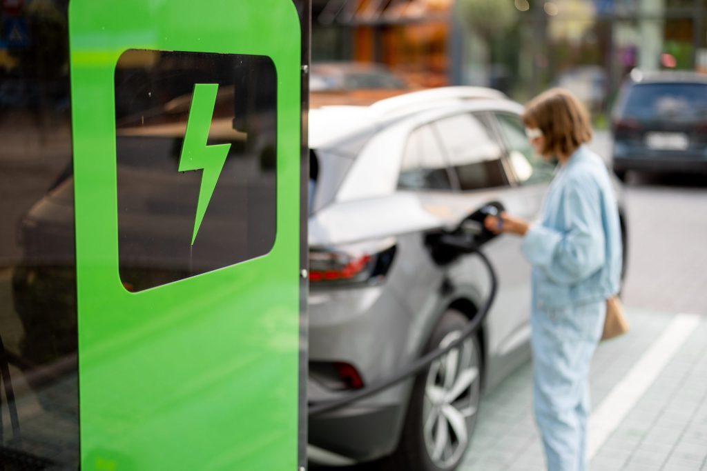 Elektrikli Araç İthalatı İçin Dev Yenilik Geldi. Artık Tüketici Daha Fazla Korunacak