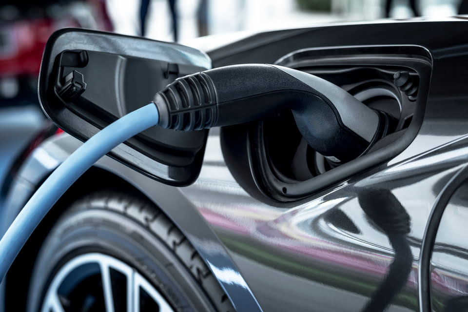 Elektrikli Araç Sitelerde Nasıl Şarj Edilir?