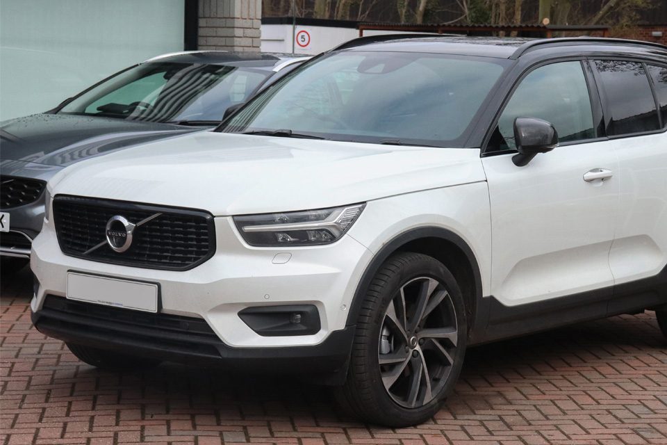 Volvo XC40 Kaç Saatte Şarj Olur?